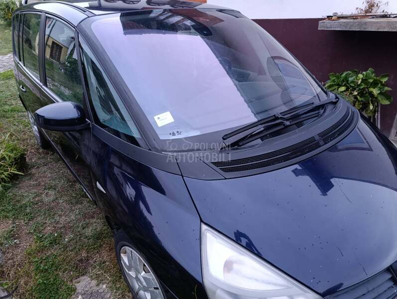 Renault Espace 1.9 dCi