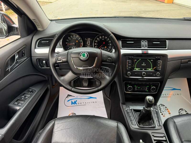 Škoda Superb 