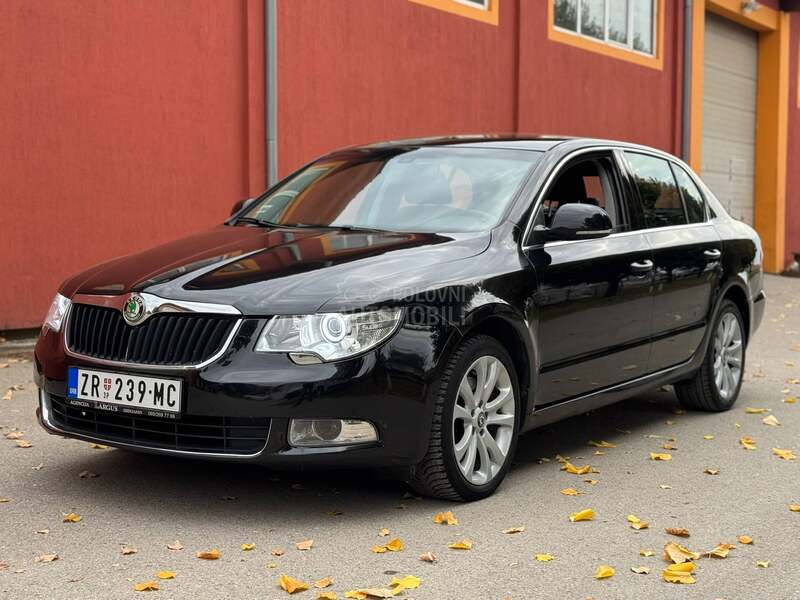 Škoda Superb 
