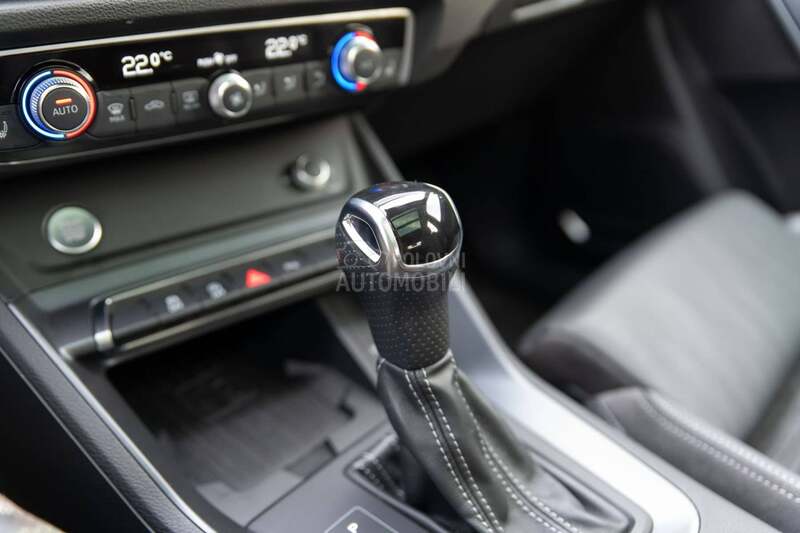 Audi Q3 2.0/40TFSI/Sline/4x4