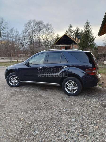 Mercedes Benz ML 320 