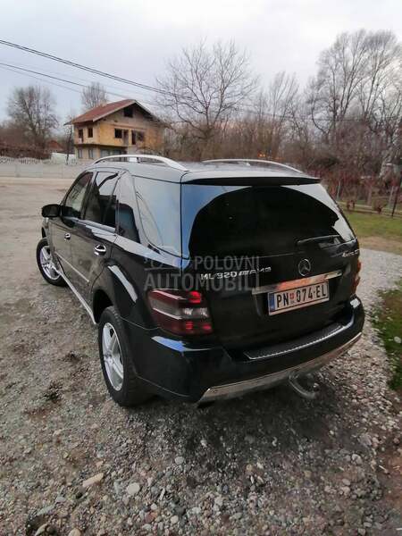 Mercedes Benz ML 320 