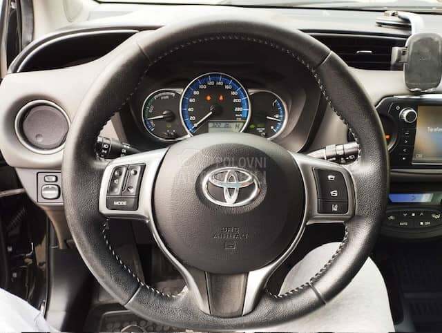 Toyota Yaris 1,5 hibrid