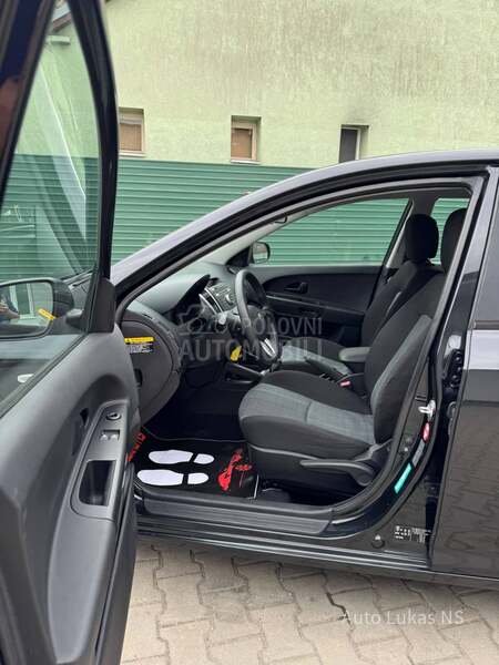Kia cee`d 1.4 cvvt