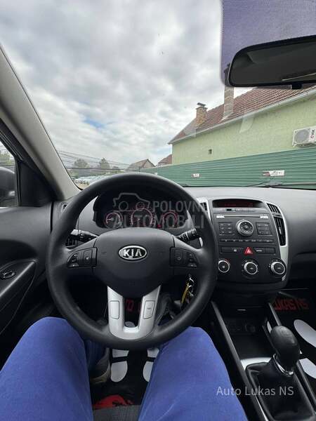 Kia cee`d 1.4 cvvt