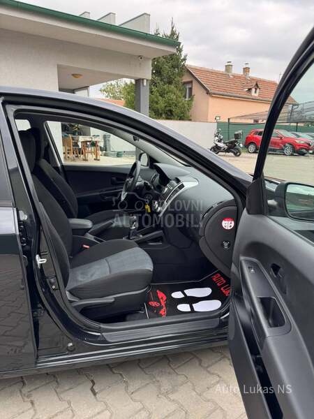 Kia cee`d 1.4 cvvt