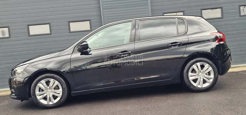 Peugeot 308 1.5 BluHdi Allure