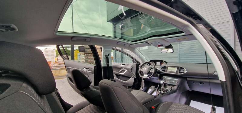 Peugeot 308 1.5 BluHdi Allure
