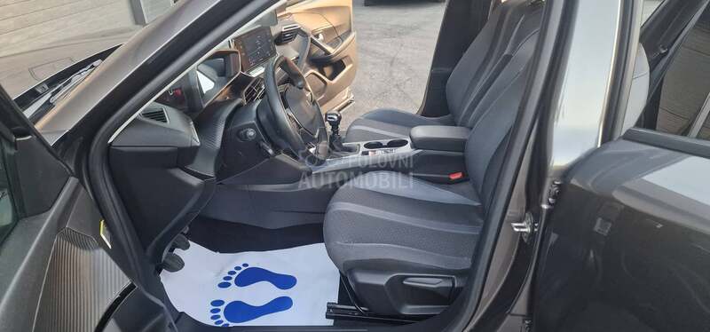 Peugeot 2008 1.5 hdi Allure