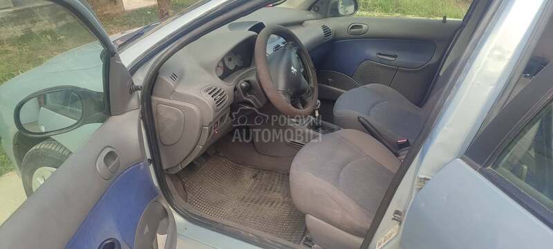 Peugeot 206 