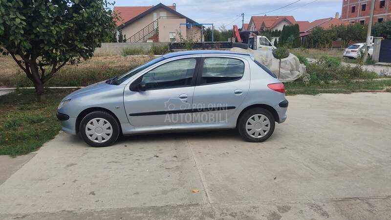 Peugeot 206 