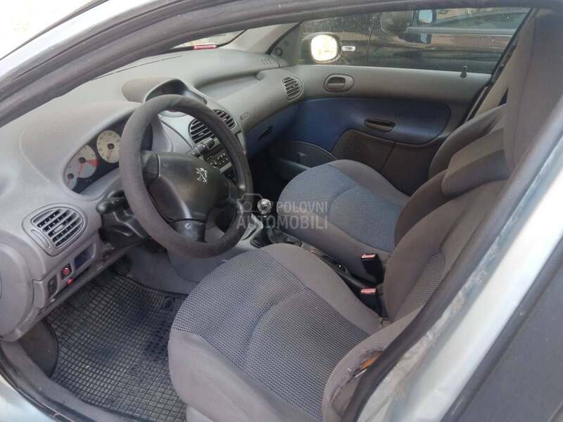 Peugeot 206 