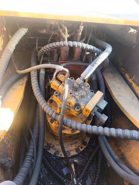 Hyundai 320NLC 7 Robex