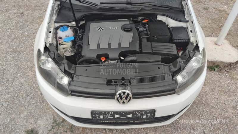 Volkswagen Golf 6 1.6 TDi /BLUEMOTION/