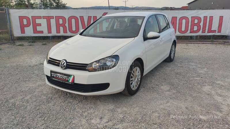 Volkswagen Golf 6 1.6 TDi /BLUEMOTION/