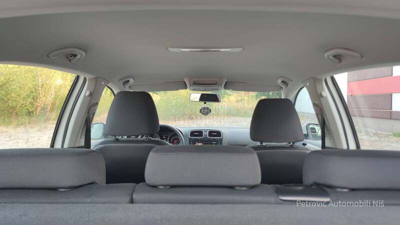 Volkswagen Golf 6 1.6 TDi /BLUEMOTION/