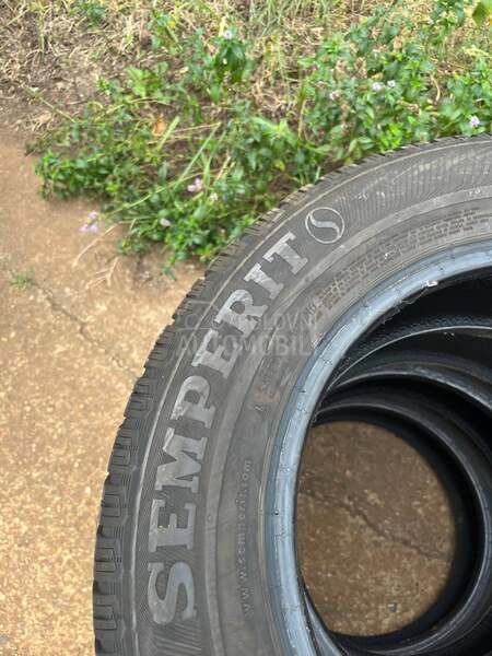 Semperit 195/65 R15 Zimska