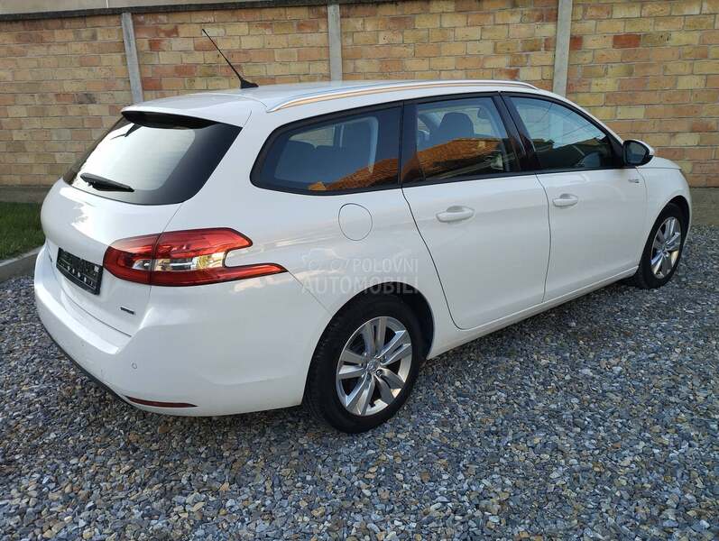 Peugeot 308 1.6 BlueHdi