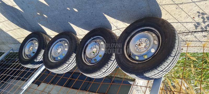 Nexen 215/70 R15 Letnja