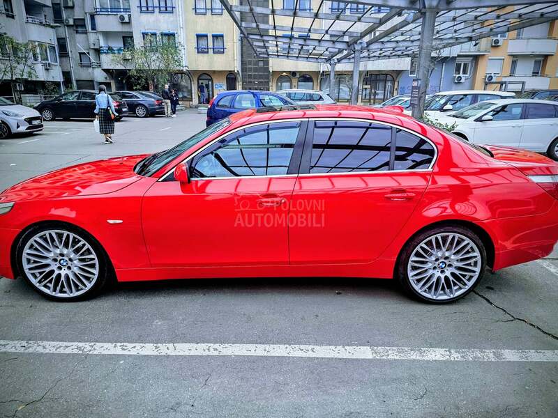 BMW 530 530i
