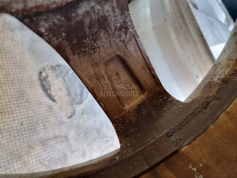 Aluminijumske felne Dezent 17" 5 x 112