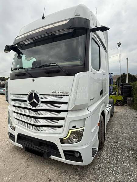 Mercedes Benz Actros