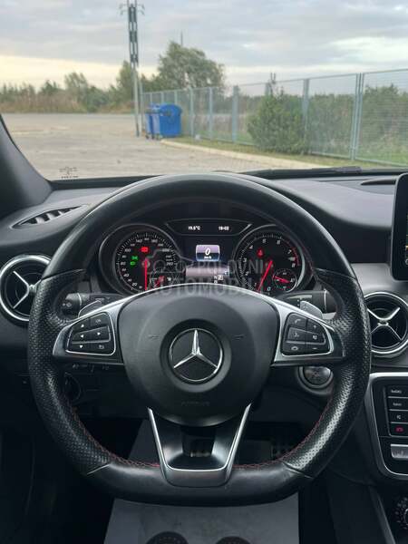 Mercedes Benz GLA 220 AMG 4MATIC