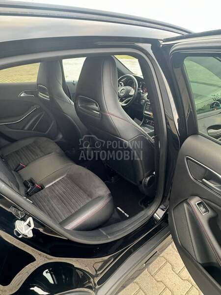 Mercedes Benz GLA 220 AMG 4MATIC