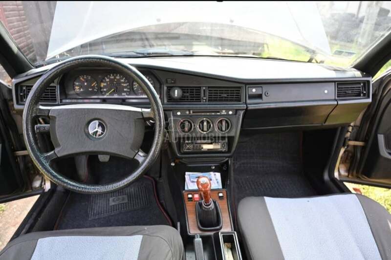 Mercedes Benz 190 190 2.5D