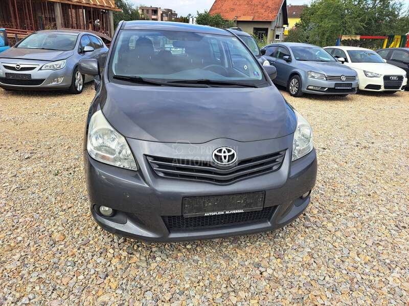 Toyota Verso 2,0d