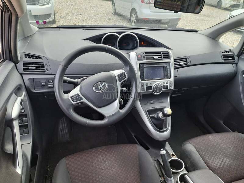 Toyota Verso 2,0d