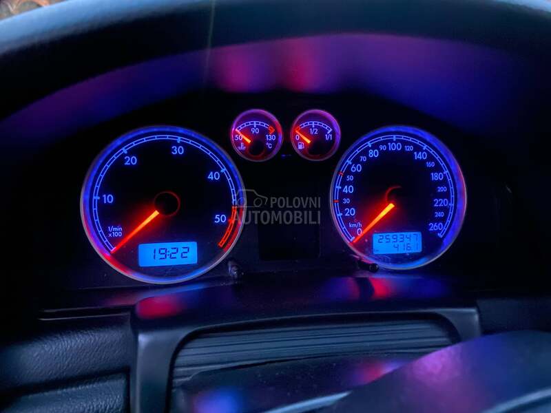 Volkswagen Passat B5.5 