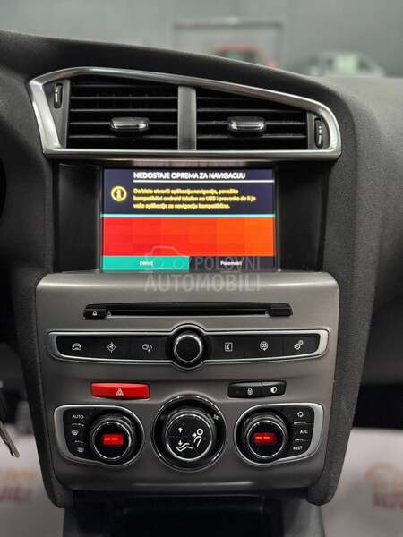 Citroen C4 1.2T NAV CH