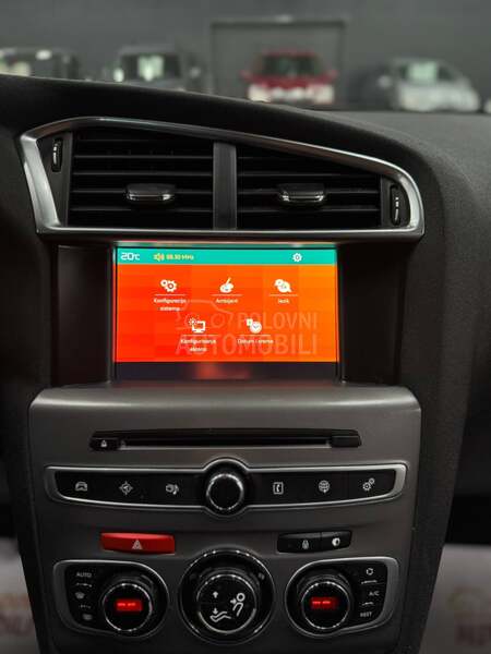 Citroen C4 1.2T NAV CH