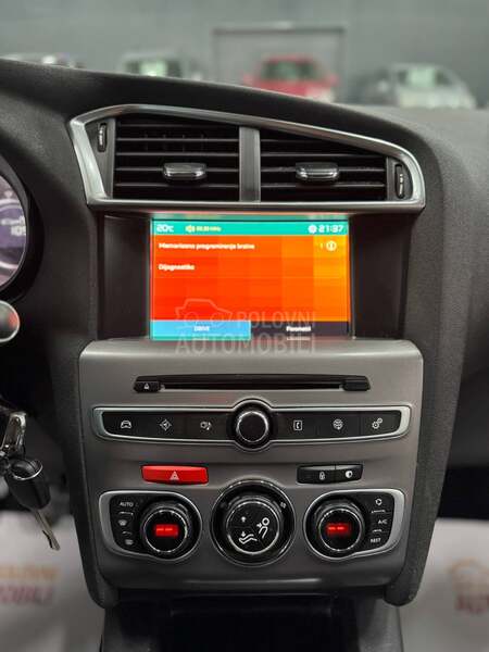 Citroen C4 1.2T NAV CH