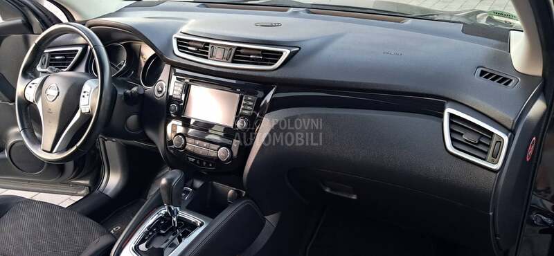 Nissan Qashqai 1.2