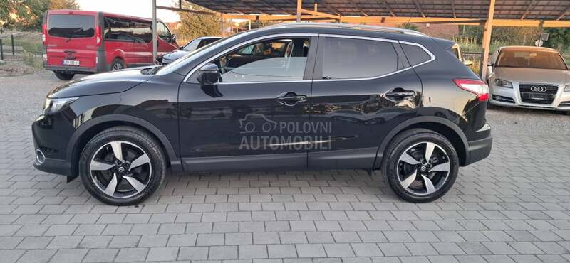 Nissan Qashqai 1.2