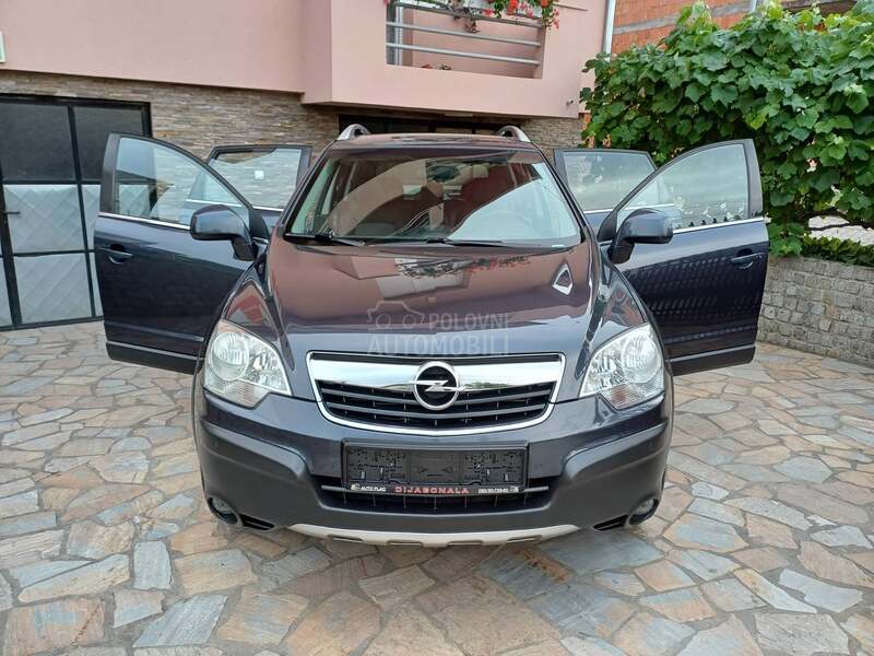 Opel Antara 2.0 / 4X4 / CH