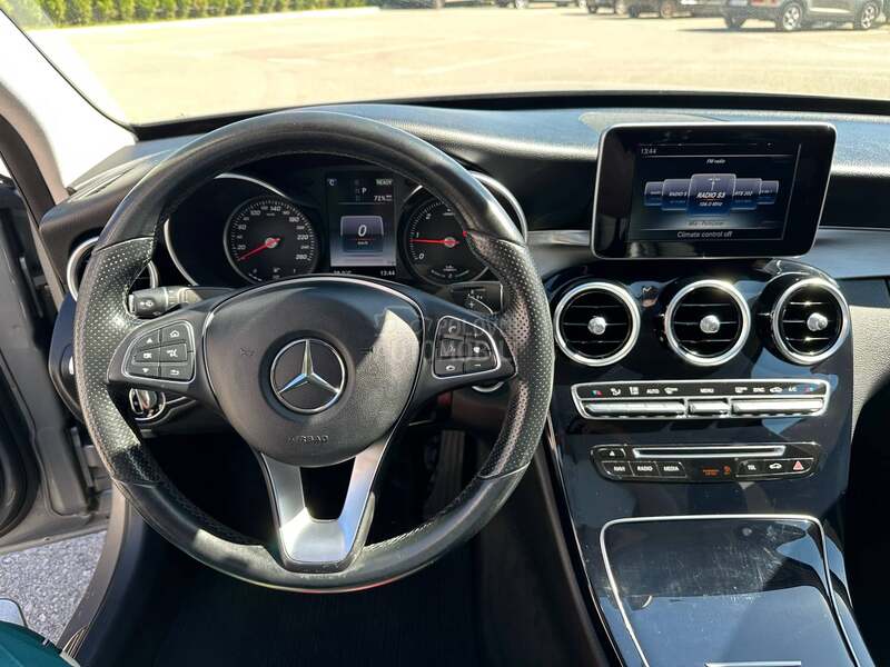 Mercedes Benz C 300 H