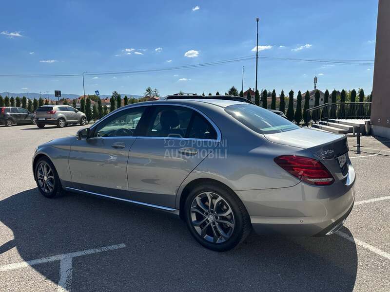 Mercedes Benz C 300 H