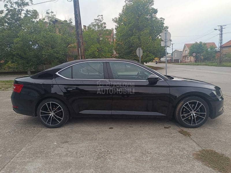 Škoda Superb TO.P CE.NA
