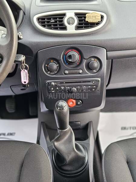 Renault Clio 1.2B YAHOO /N.O.V/