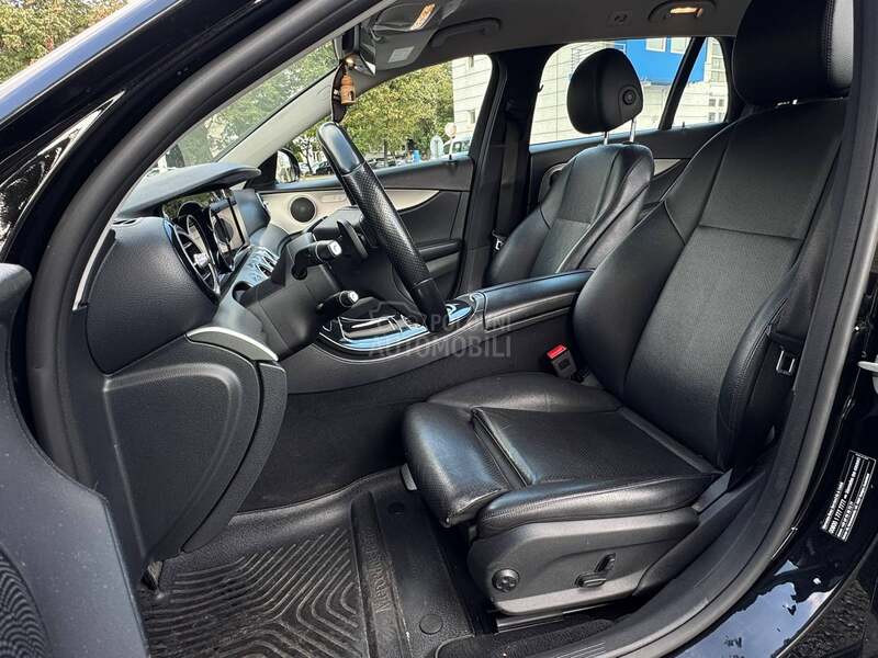 Mercedes Benz E 200 