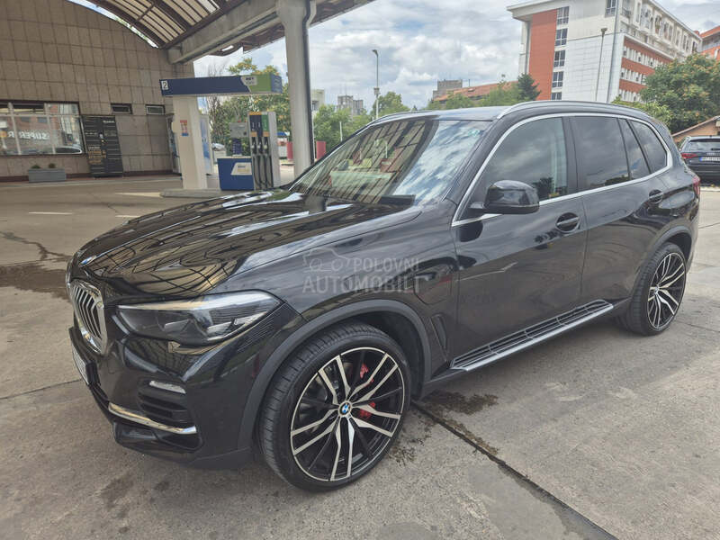 BMW X5 x drive 45E