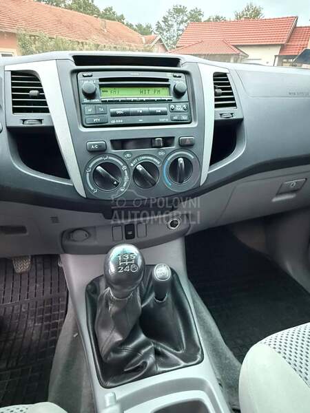 Toyota Hilux 