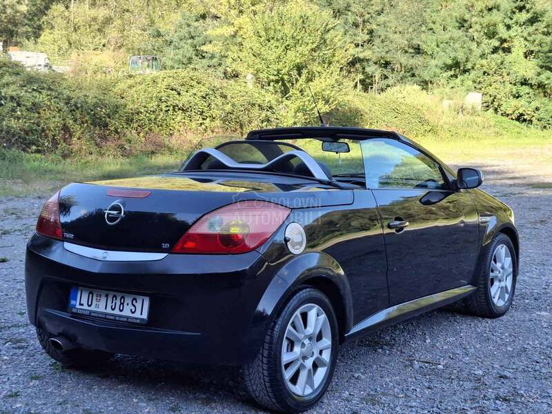 Opel Tigra 1.8//kAbRiO