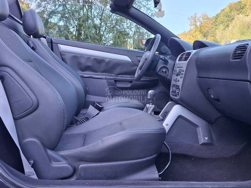 Opel Tigra 1.8//kAbRiO