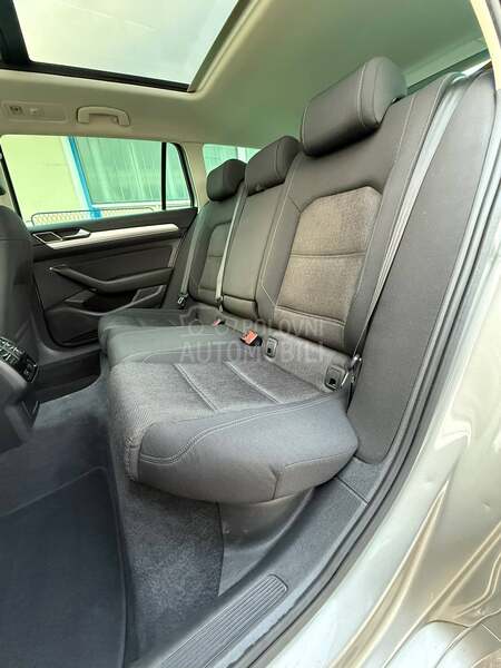 Volkswagen Passat B8 1.6tdi/LED/PANO/DSG