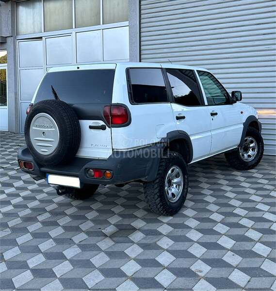 Nissan Terrano 2.7 TD / REDUKTOR