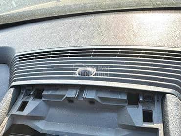 resetka ventilacije za Peugeot 407